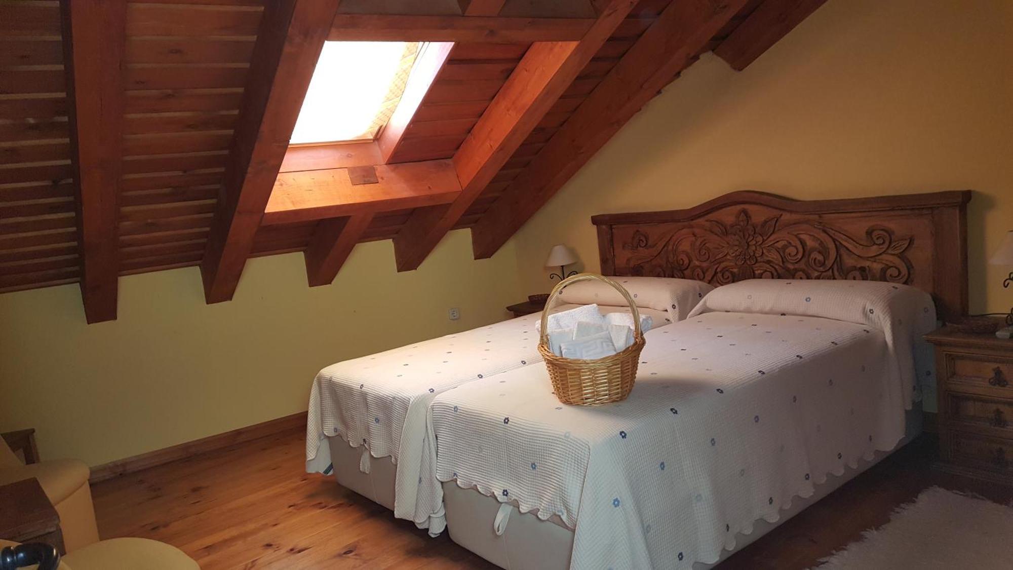 Madre Terra Guest House La Puebla de la Sierra Luaran gambar
